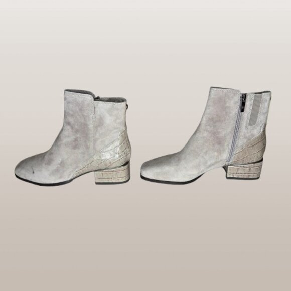 Donald Pliner Women's Azia02 Suede Booties Size 8 - Picture 6 of 9